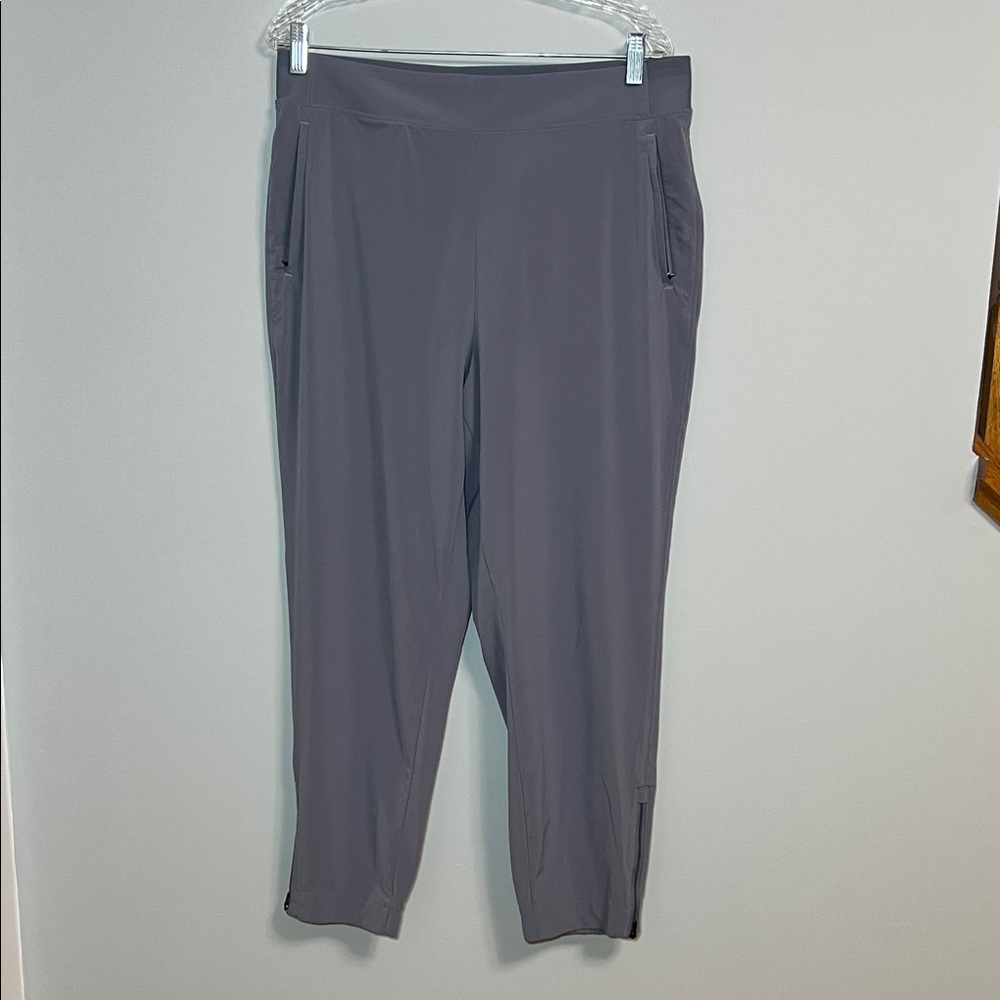 ATHLETA Women’s Stylish Gray Casual Pants Size 14